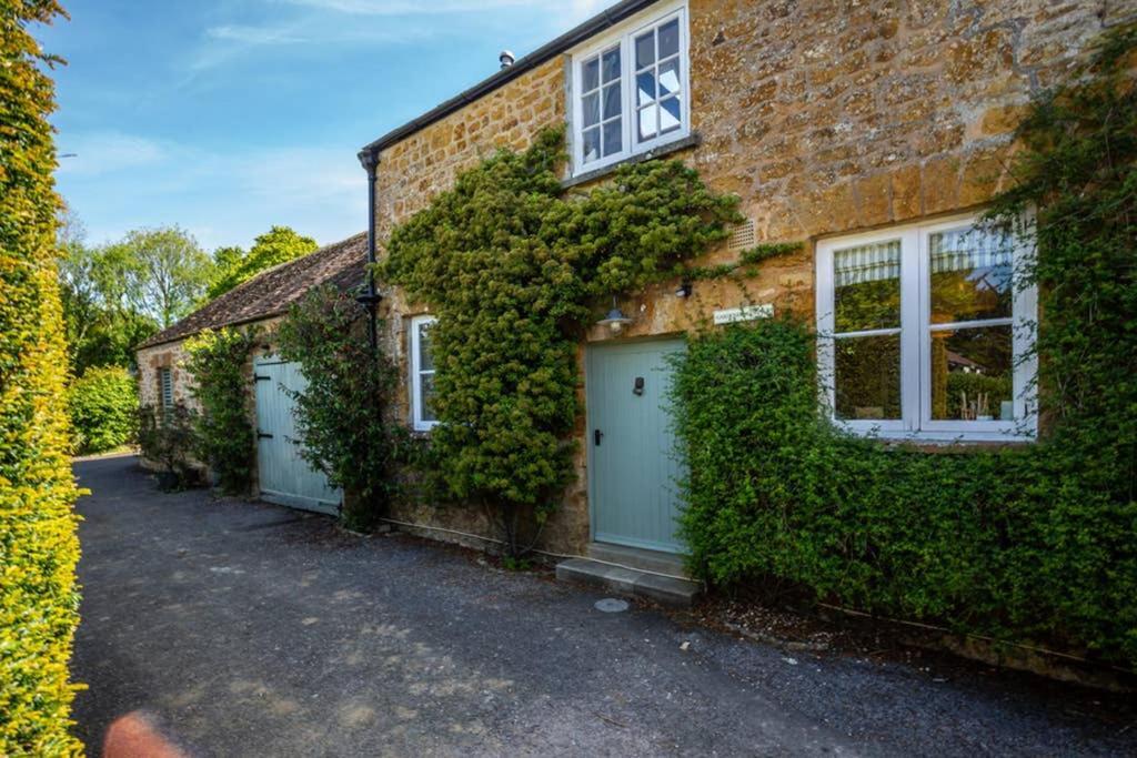 Gardeners Cottage Bridport Exterior photo